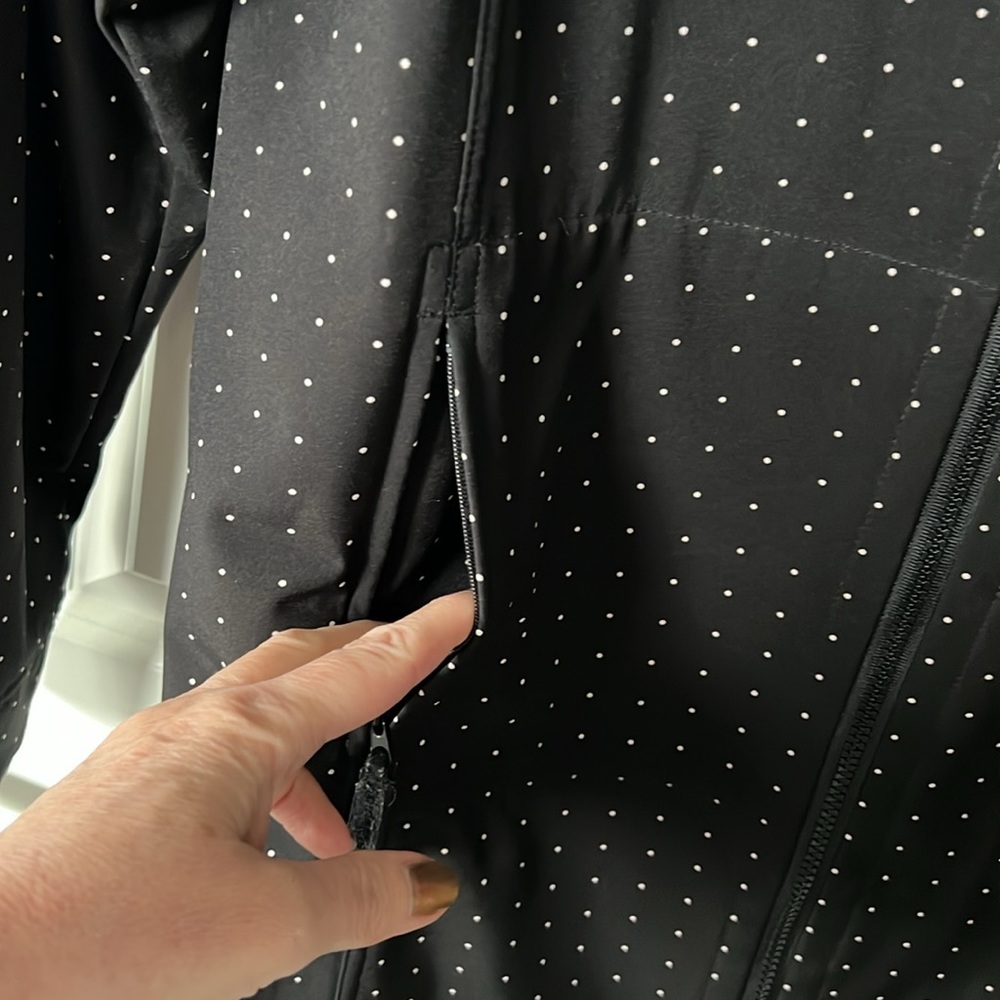 Lululemon Apres Yoga Polka Dot Hooded Jacket, M (10) - Picture 5 of 16